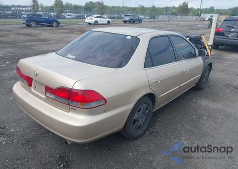2002 Honda Accord 3.0 Ex from USA, damaged, VIN 1HGCG16552A054717